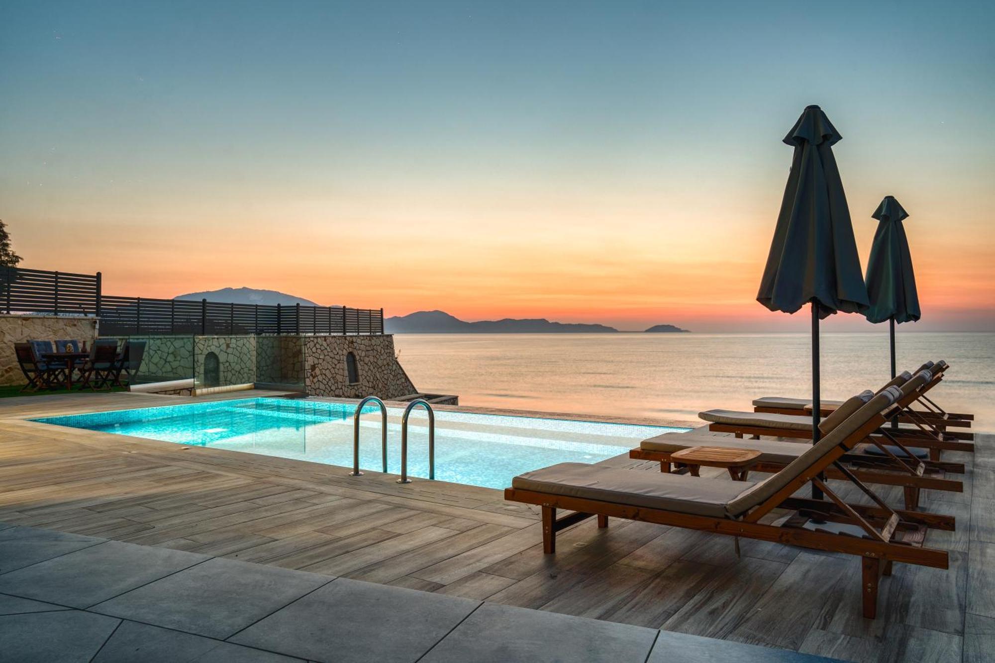 Violet Beach Front Private Villa Laganas Zewnętrze zdjęcie