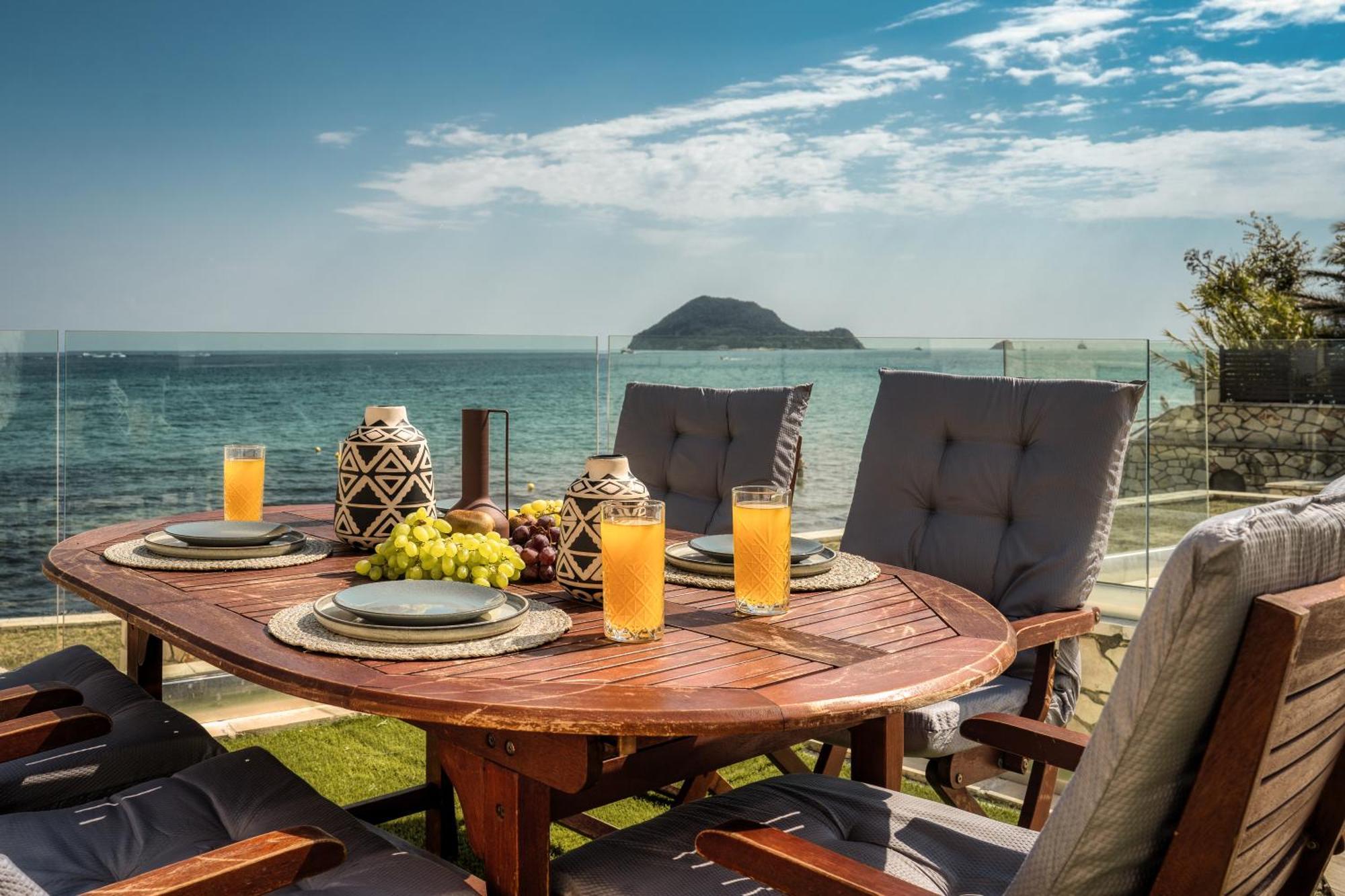 Violet Beach Front Private Villa Laganas Zewnętrze zdjęcie