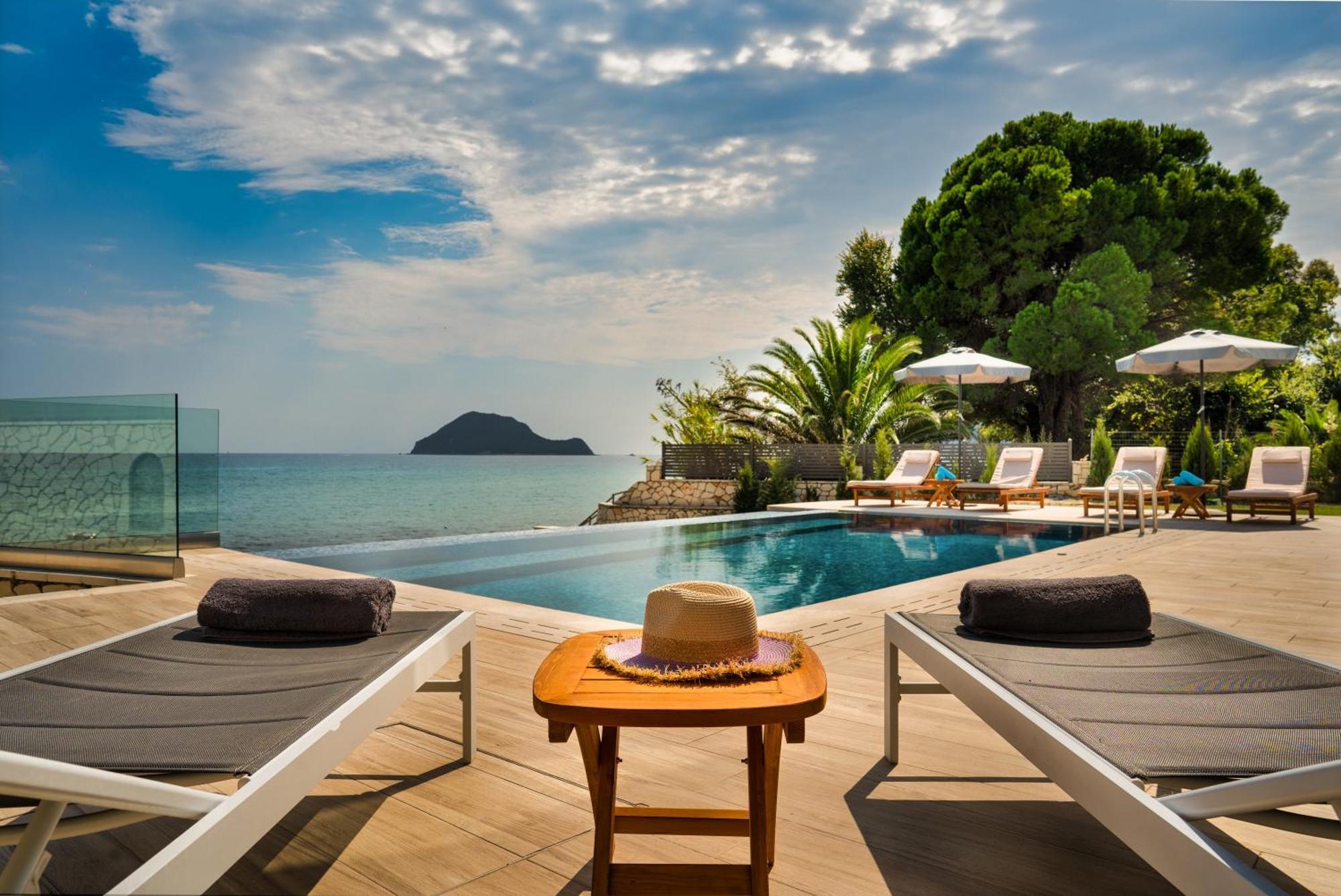 Violet Beach Front Private Villa Laganas Zewnętrze zdjęcie