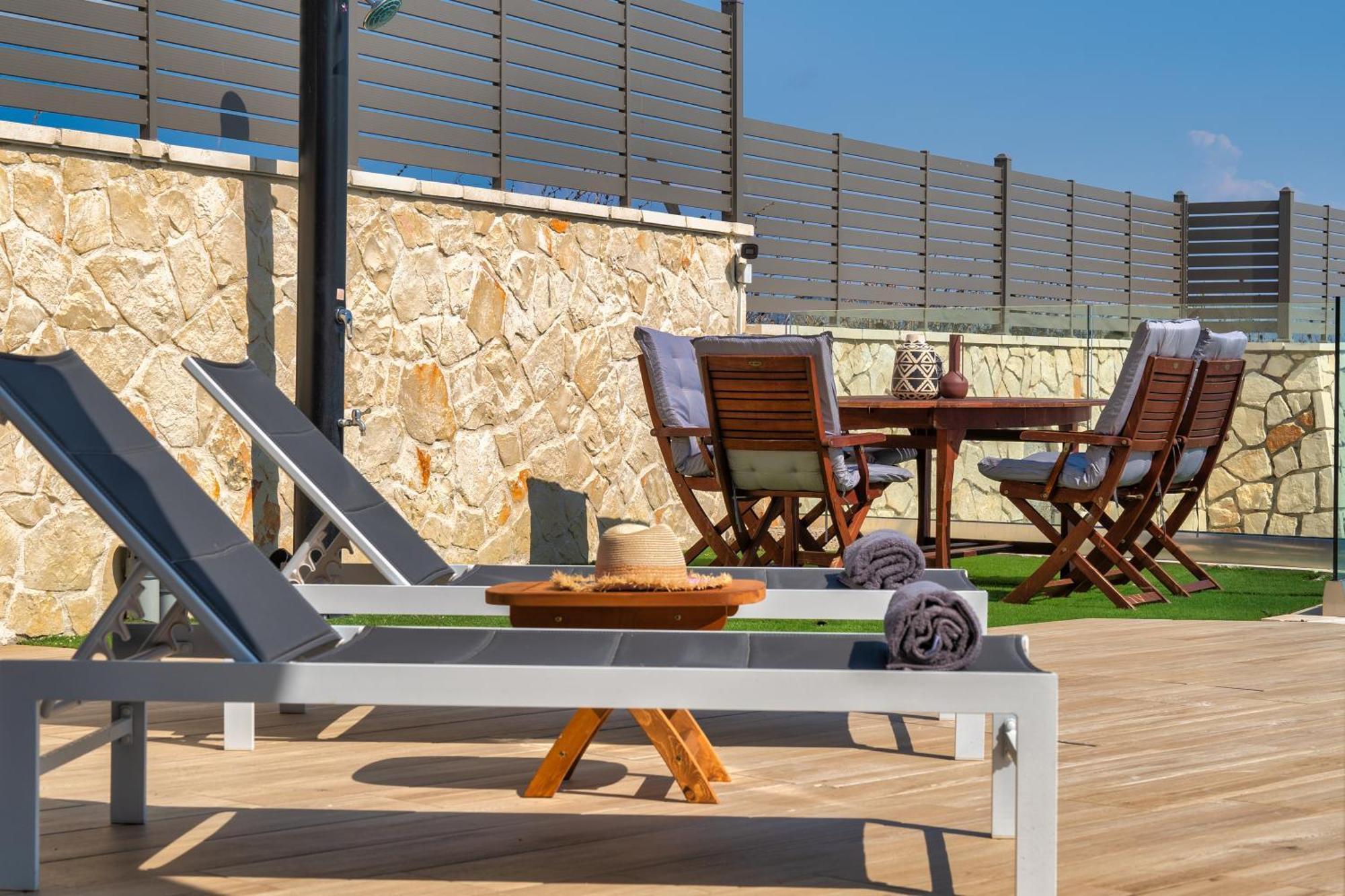 Violet Beach Front Private Villa Laganas Zewnętrze zdjęcie